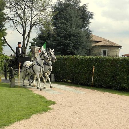 B&B Al Castello Casale Litta Buitenkant foto